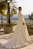 Modest One Shoulder Boho A Line Abiti da sposa per le spose Maniche lunghe Perle Perline Elegante semplice Abiti da spiaggia in raso Sweep Train Abito da ricevimento sposa CL1807