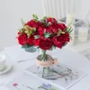 Fiori decorativi Vasi artificiali per la decorazione domestica Rose di seta Peonia Mariage Bouquet da sposa Piante finte Corona di nozze di Natale