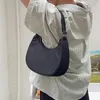 Worki wieczorowe 2023 Nylonowe zamek błyskawiczny Casual Underarm Bag Mini Sac Hand Fashion Colours Damie torebki