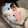 Joli jouet en peluche requin de dessin animé, animaux en peluche Kawaii, coussin d'oreiller, jouets animaux Kawaii pour filles/amoureux de la saint-valentin