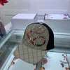 편지와 함께 남성 디자이너 볼 모자 여름 브랜드 Casquette 모자 여성용 스포츠 야구 모자 뱀 호랑이 자수 모자