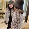 Cappotto Autunno e Inverno Abbigliamento per bambini Risvolto coreano Moda Soprabito Giacche per bambini Stile Neonate Cappotti caldi di media lunghezza 230208