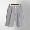 Pantalones cortos para hombres 2022 Hombres de verano Negocio Formal Chino Oficina Longitud de la rodilla Casual Corto Masculino Color Sólido Marca delgada Gris Plus Tamaño 28-40 Y2302