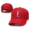 Casquette de baseball de mode masculine et femme de sport extérieur pour hommes 16 couleurs brodées capuchon ajusté ajusté ajusté