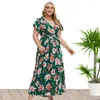 Plus Size Kleider 2023 Sommer Europäischen und Amerikanischen Stil Sexy V-ausschnitt Kurzarm Print Schlitz Kleid Für Frauen