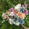 Dekorativa blommor jarown konstgjorda 3heads lyx dahlia blommor silke falsk bröllop dekoration mariage flores artificiales flores flores flores hem dekor