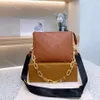 Avrupa ve Amerikan lüks üst tutamak Caprese Çanta Klasik Klasik Vintage Çok Renkli Deri Çantalar Fabrika Toptan ve Perakende Bifold Cüzdan Crossbody