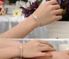 Bracelets Kobiet S925 Klasyczny motyl Love Flower Srebrna bransoletka