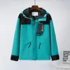 Designer Jas Unisex Windbreakers Mannen Vrouwen Retro Snow Mountain Herdenkingsversie Waterdicht Winddicht Ademende Outfits Jassen 229