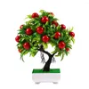 Fiori decorativi Bonsai artificiali Ornamentali senza irrigazione Resistenti agli agenti atmosferici Accattivanti bellissimi frutti rossi finti con articoli per feste in vaso