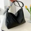 Bolsas de noite Bolsas de ombro de grande capacidade casual Bolsas de couro PU Solid Designer Crossbody for Women Tote