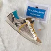 Golden Super Star Sneakers Goldens Scarpe Scarpe casual metalliche Do-old Dirty Shoe Pelle di serpente Tacco Pelle scamosciata Suola crema Donna Uomo Pelle bianca Plaid piatto Glitter 2023 ZMPQ