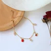 Bracelets de charme Moda coreana fofa doce amor -morango por mulheres simples zircão pequeno bracelete fresco presente de joias