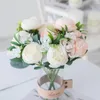 Fiori decorativi Vasi artificiali per la decorazione domestica Rose di seta Peonia Mariage Bouquet da sposa Piante finte Corona di nozze di Natale