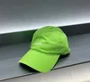 Klasik top kapaklar tasarımcı beyzbol kapağı erkek kadın moda şeker düz renk casquette çift mektup nakış açık