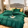 Beddengoed sets moderne eenvoudige modestijl katoenen geborduurde vaste kleur vierdelige laken quilt deksel set