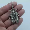 Kedjor 12st Wicca Witchy Halloween Scary Pagan Death Skull Moth Cicada Pendant Halsband Gotiska djuramulettsmycken för gåva