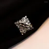 Brooches Winoneday Female Simple Crystal Square For Women Luxury Silver Color Zircon Alloy Geometry Brooch Safety Pins