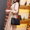 Handbag 90% Off Factory Wholesale Retail Chain Bag Women's 2023 New Fashion Bucket Msenger One Shoulder Soft Leather