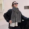 Écharpes 2023 Hiver Tricoté Écharpe chaude pour femmes Plaid Cou Lady Long Cachemire Châle Wraps Jaune Noir Bufanda