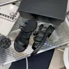 2023 Dames luxe designer Sandalen Dikke slippers mode zomer sandalen veelzijdige mode high platform sandalen slippers slippers