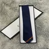 22SS NIEUWE MANNEN TOT Heren Designer Ties Pak Tie Luxe zaken Zijden Tie Party Bruiloft Tie Tie Cravatino Cravat ketting met doos 88