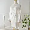 Damska odzież sutowa 2023 Summer biała panna młoda Kimono Boshobe Kobiet Rayon Soft Lace Trim Nightgown Femme Druk Wiertło ślubne