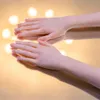 2023 Simulato dimagrante mano femminile manichino allungato manicure puntelli in silicone artificiale riprese gioielli display braccio modello può essere posizionato E140