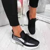 Scarpe eleganti 2022 Estate Donna Moda Mesh Scarpe traspiranti Scarpe da ginnastica piatte Colore misto Casual Vulcanizzata Femme Sport Appartamenti Scarpe da corsa T230208