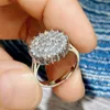 Hochzeit Ringe Luxus Weibliche Weiß Zirkon Stein Ring Silber Farbe Engagement Charme Braut Kristall Blume Schmuck Für Frauen