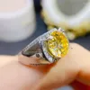 Pierścienie klastra 5ct Green Moissanite Pierścień męski 925gra Certyfikowany luksusowy projektant biżuterii