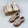 2023 Humara LX Hommes Femmes Chaussures de course Swooshes Jacquemu Humaras Designer de haute qualité en cuir de mode Light Bone Ale Brown Gold Jacquem Casual Sneakers Taille 36-45