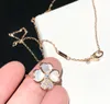 Vintage Pendant Necklace S925 Sterling Silver Designer White Mother Of Pearl Four Leaf Clover Flower Charm Short Chain Choker For Women Jewelry With Box Party Gift