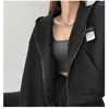 Jackets femininos Moda feminina Moletom com capuz de mancha longa Top solto zíper curto Jaqueta de Harajuku por atacado 2023