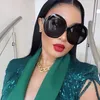 نظارة شمسية أسود مستديرة للنساء للنساء تصميم الشاطئ الأزياء نظارات شمس