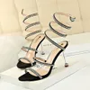 TIES FAMTIYAA FEMMES avec des talons hauts Femme Sexy 2020 Lace Tie Sandalia Sandals Stabet Sandals Chaussures T230208 C2B7