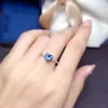 Pierścienie klastrowe Yuzbt Women 925 Silver 1 Serce Cut Diamond Past Blue Blue Moissanite Pierścień Wysokiej jakości 18K Białe Złoto