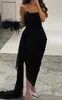 Einfache schwarze Falten-Chiffon-Abschlussball-Kleider, trägerlos, asymmetrisch, knöchellang, Abend-Partykleid, sexy Damen-formales Kleid