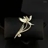 Brooches Unique Design Magnolia Brooch High-End Women Flower Pin Fixed Clothes Decoration Suit Ornament Pearl Rhinestone Jewelry