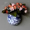 Wazony jingdezhen niebiesko -biała porcelanowa dekoracja ceramiczna wisząca mała wkładka kwiatowa
