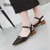 Sandalias Mujer 2023 Zapatos de verano Chaussure de baja altura Ete Femme Tacones gruesos Negro Tacón cuadrado Señoras