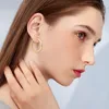 Pendientes de aro Bohemio para mujer Joyería Estilo europeo y americano Hebillas de oreja de metal simple Perno en forma de Kong