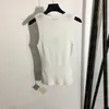 Kadınlar Moda Tasarımcısı Kolsuz Yelek Bayanlar Yaz Örgü T Shirt Giyim için Nakış Örme Tanklar Tees