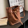 أكياس مسائية مجعد PU Leather Women Women's Presents Bucket Vintage Fashion Designer Bag Women Crossbody