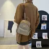 Designer Handtas Store 60% korting op de herfst en winter Nieuwe mode Rugack Grote capaciteit Soft Leather Travel Brand Women's Book Bag