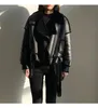 Skórzana sztuczna kurtka Sheepskina Black Motobiker Zip Obroża Lapel dekolt Zima gruba krótka kurtka Kobiet Women'sw