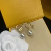 Womens Pearl Earrings Designer Jewelry Designer Accessories letter Woman Luxury Golden Earrings Studs Earring Boucles Hoops Ring 2302094BF