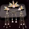 Klipsy do włosów chińskie patyki Tiaras Headpiece dla kobiet Pearl Tassel Flow Flower Spins Forks Vintage Hanfu Wedding Akcesoria Biżuteria