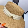 Letnie damskie kapelusze z szerokim rondem z pszczołą styl angielski ochrona przed słońcem kapelusz słomkowy Outdoor Vintage czapki UV