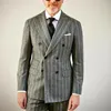 Herenpakken Vintage Business Slim Fit Gray Stripe Blazer met dubbele borsten Set Formele mannelijke mode 2 -delige bruidegom Men Wedding Tuxedo